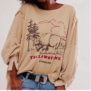 Free People-We The Free Yellowstone Graphic Camden. Size Medium